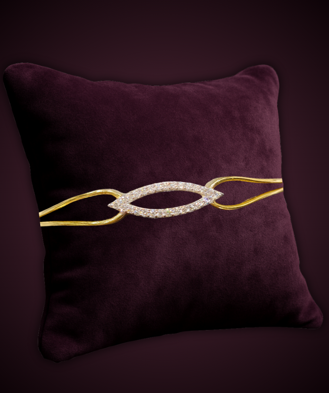 Sleek Marquise Diamond-Cut Gold Bangle
